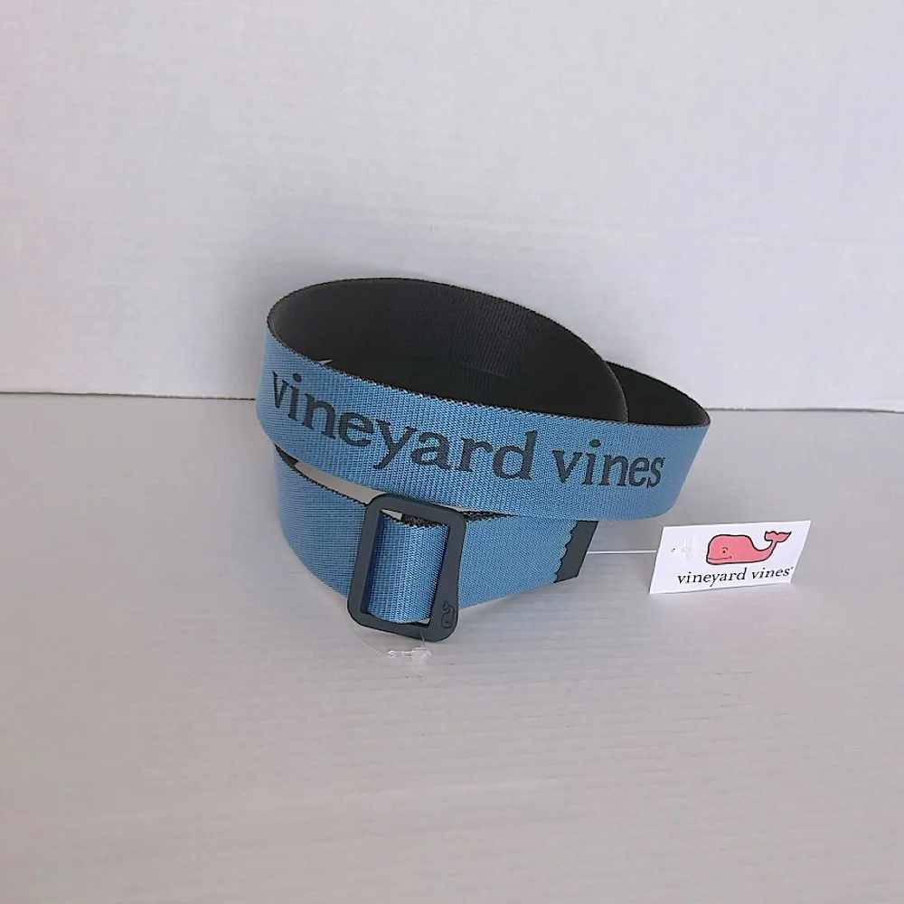 Vineyard Vines || Men’s two toned reversible Belt size Large